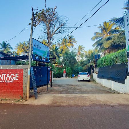Vintage Beach Resort Agonda Esterno foto