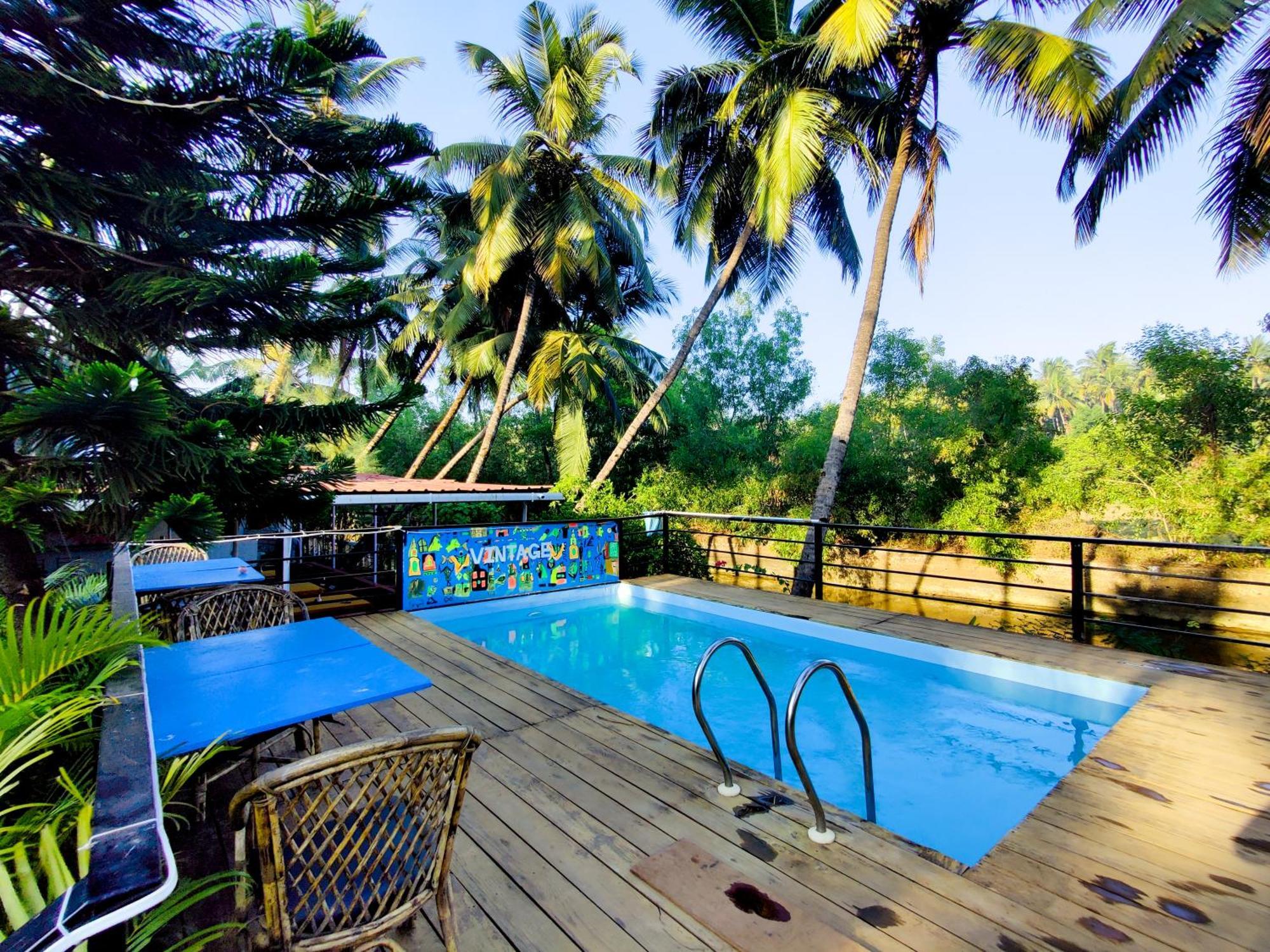 Vintage Beach Resort Agonda Esterno foto